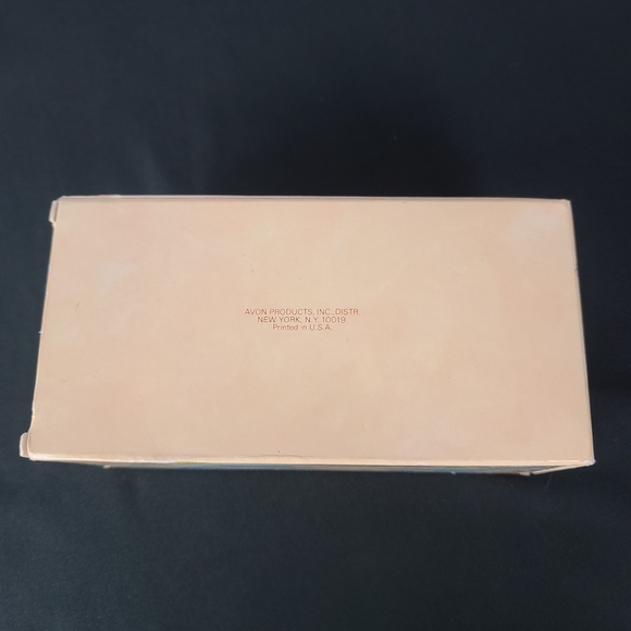 Avon BIRD-IN-HAND. Soap dish and 3 " Special Occasion"  Soaps  FLASH SALE - Picture 5 of 10